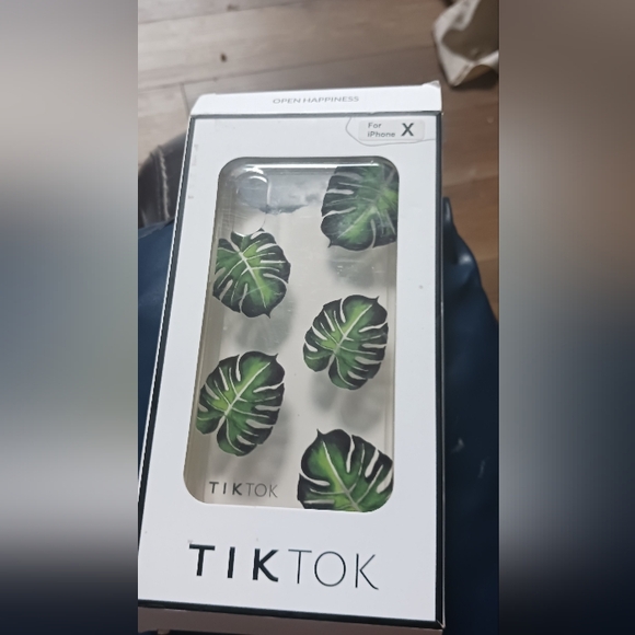 Tik Tok Banana Leaf Iphone X Case - Picture 2 of 5